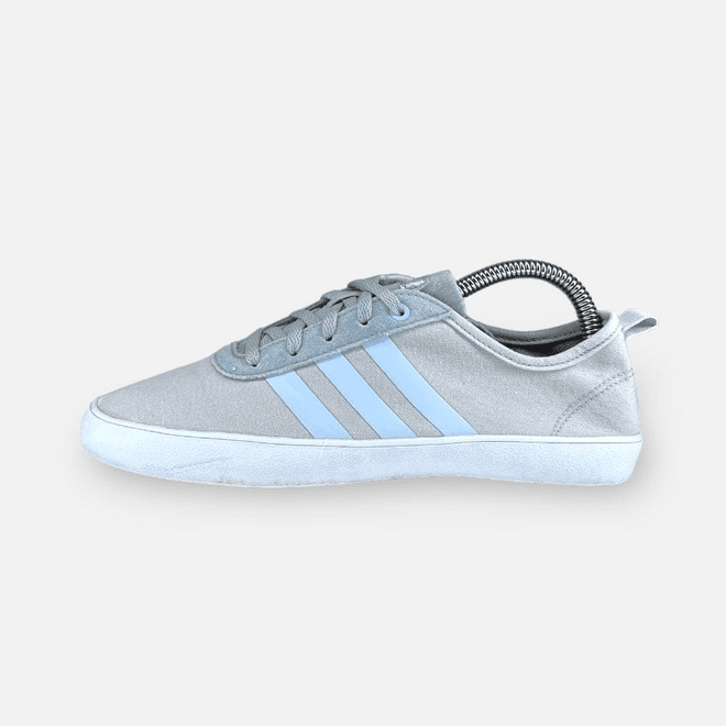 Adidas canvas 