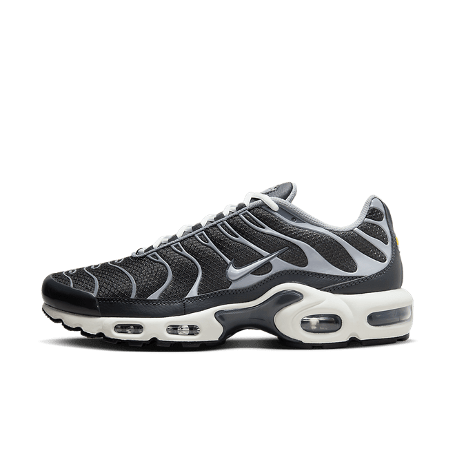 Nike Air Max Plus SE 'Greyscale'