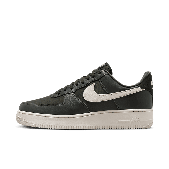 Nike Air Force 1 '07 LX