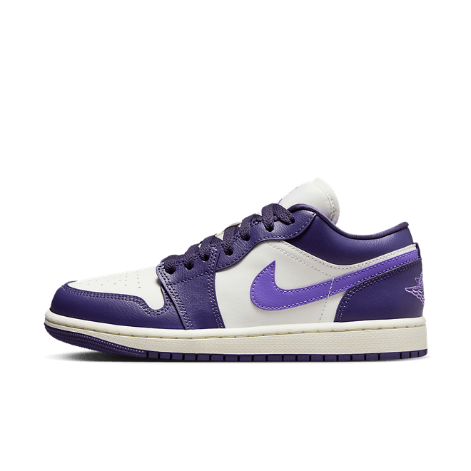 Air Jordan 1 Low WMNS 'Action Grape'