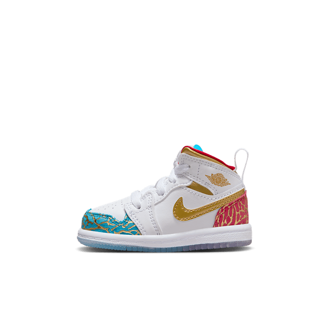 Air Jordan 1 Mid Sneaker School NC to Chi (TD)