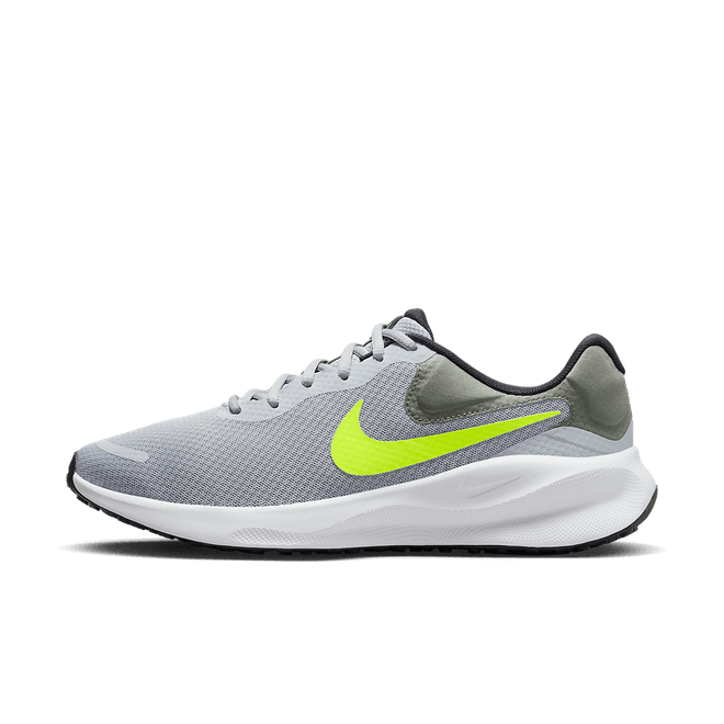 Nike Revolution 7 Road