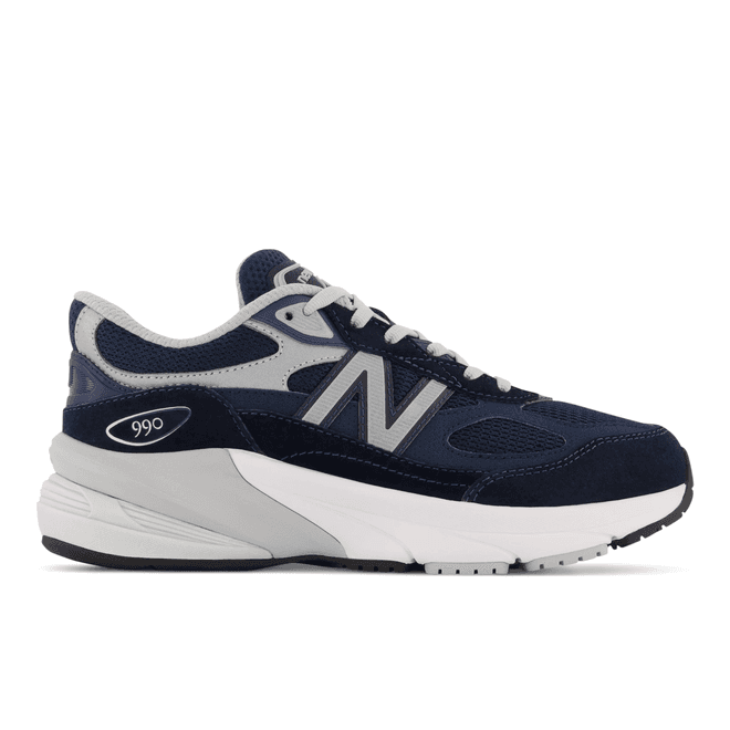 New Balance 990v6