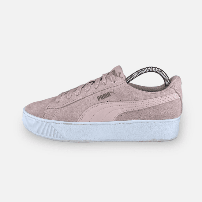 Puma Carina 