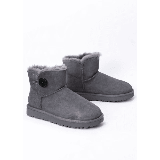 UGG Mini Bailey Button II 