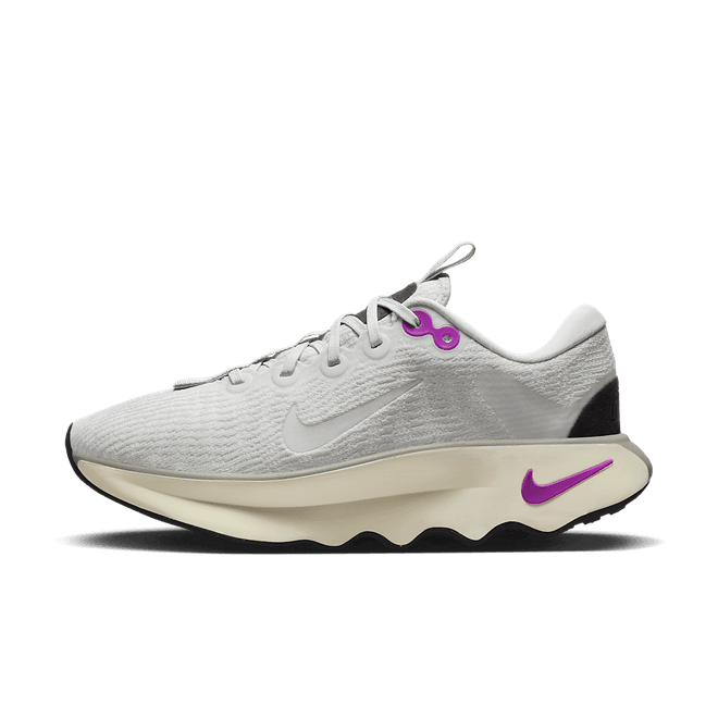 Nike Motiva Walking