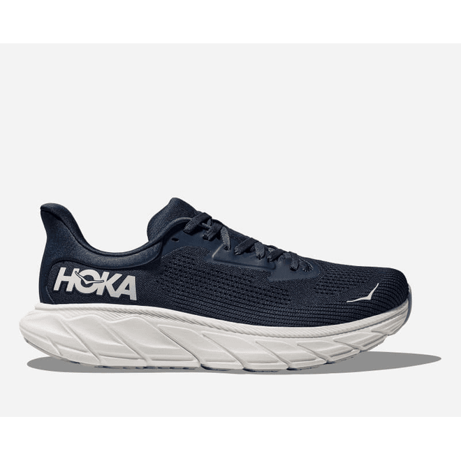 HOKA Arahi 7  Outer Space