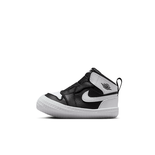 Air Jordan 1 High OG CB 'Reverse Panda'