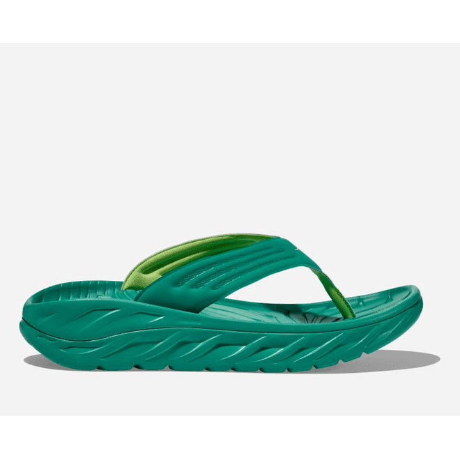 HOKA  Ora Recovery Flip 2 Sandal in Tech Green/Lettuce, Size 6.5 Tech Green