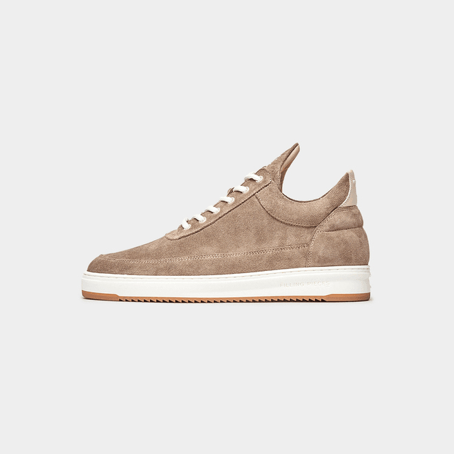 Filling Pieces Low Top Ripple Suede Sand