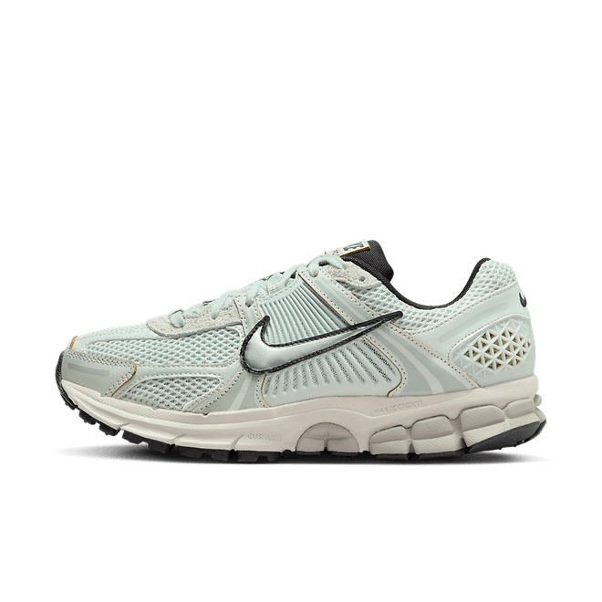 Nike Zoom Vomero 5 WMNS 'Light Silver Chrome'