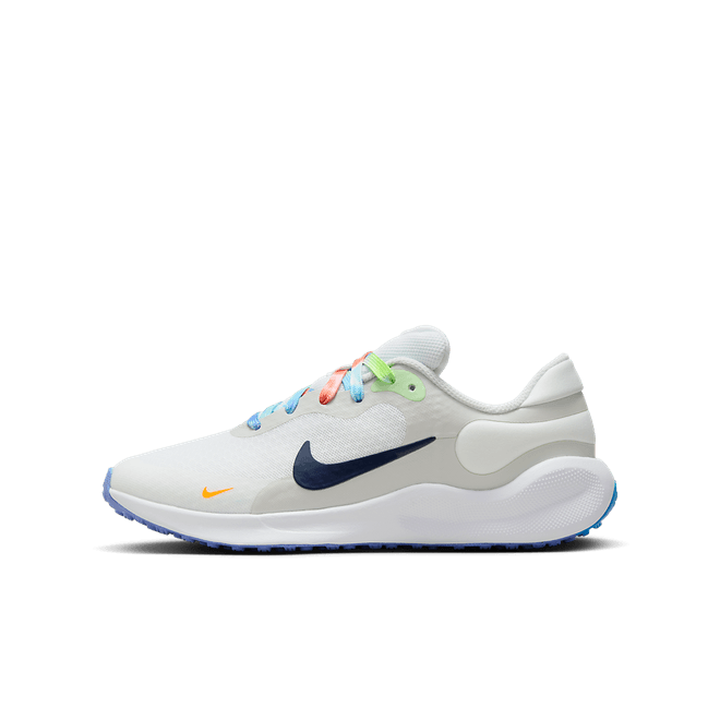 Nike Revolution 7 Next Nature SE Older Kids' Road