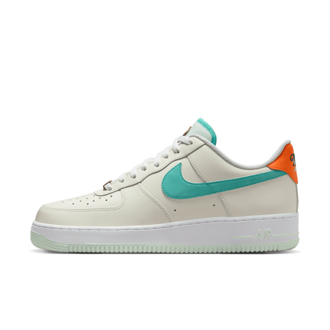 Nike Air Force 1 '07