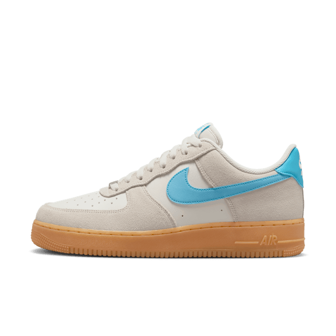 Nike Air Force 1 '07 LV8