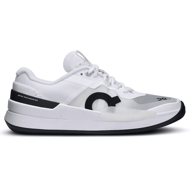 On The Roger Pro 2 Clay White Black (Women's)