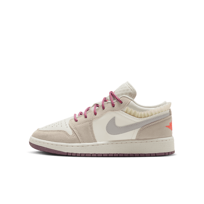 Air Jordan 1 Low SE Big Kids'