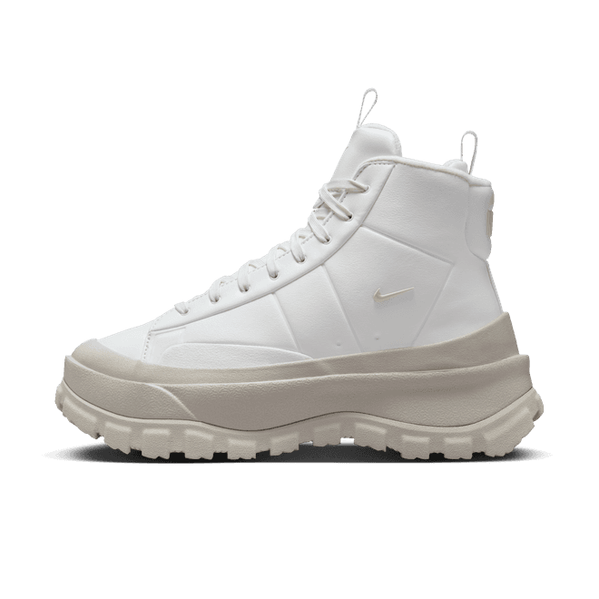 Nike Blazer Roam Mid Winterized 'White'