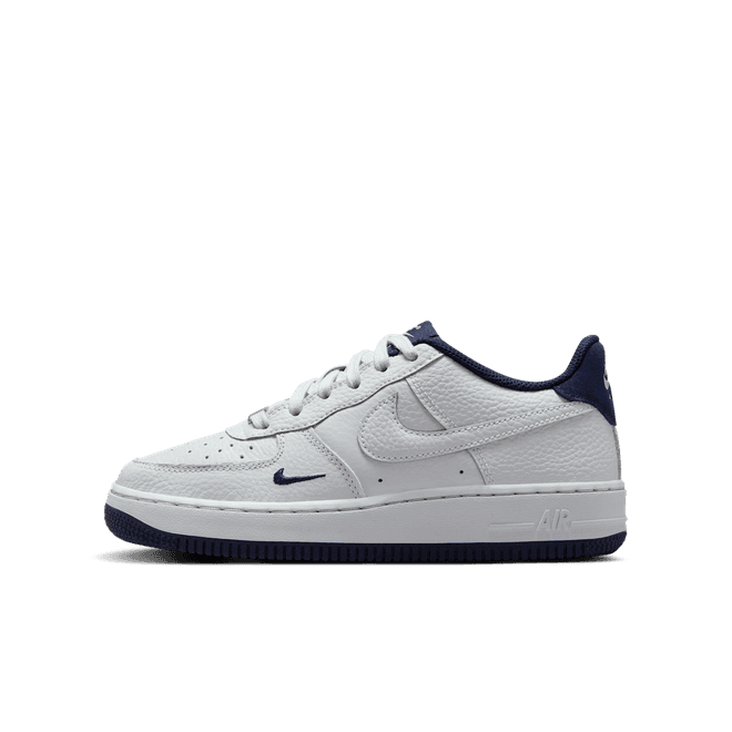 Nike Air Force 1 LV8 Older Kids'