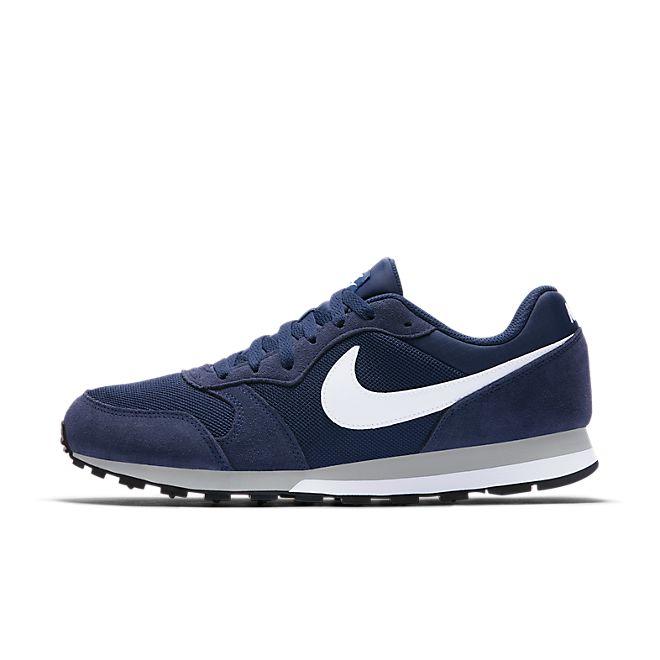 Nike MD Runner 2 410