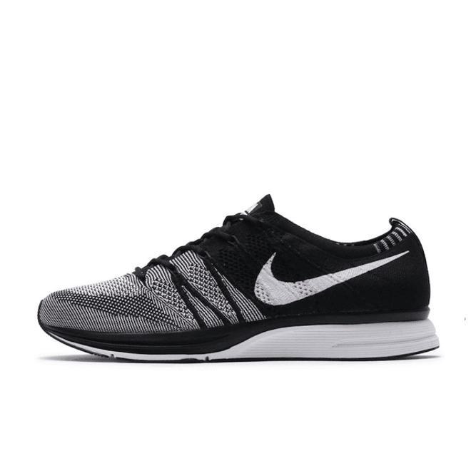 Nike Flyknit Trainer 'Oreo'