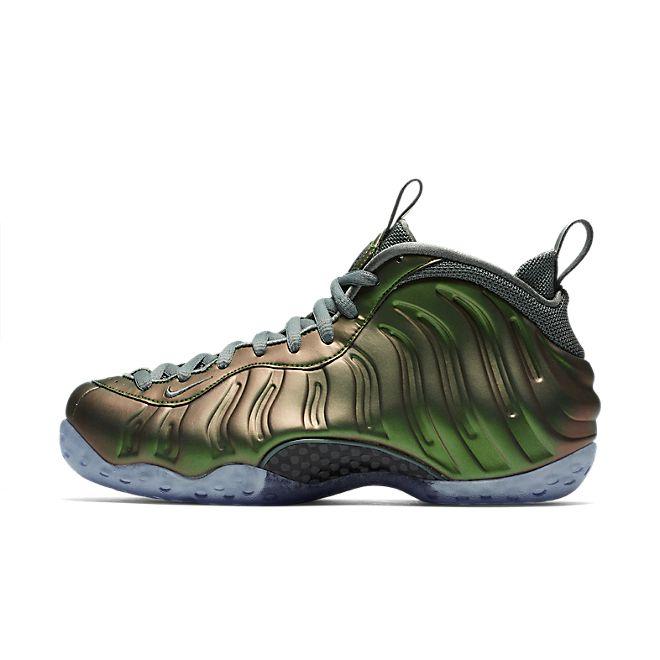 Nike Women's Air Foamposite 1