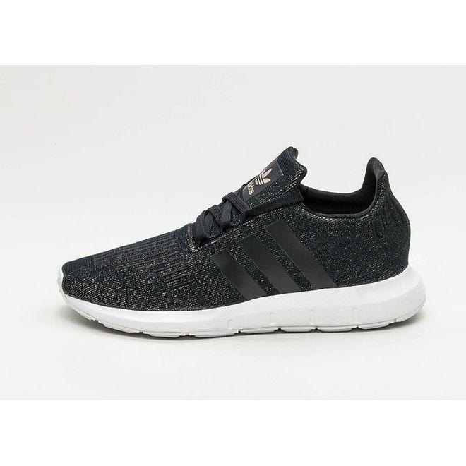 adidas Swift Run W (Core Black / Core Black / Ftwr White)