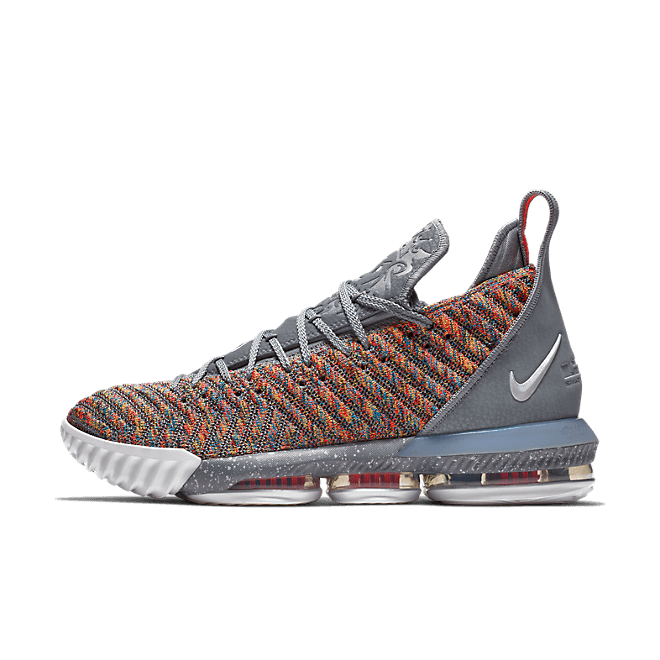 LeBron 16 