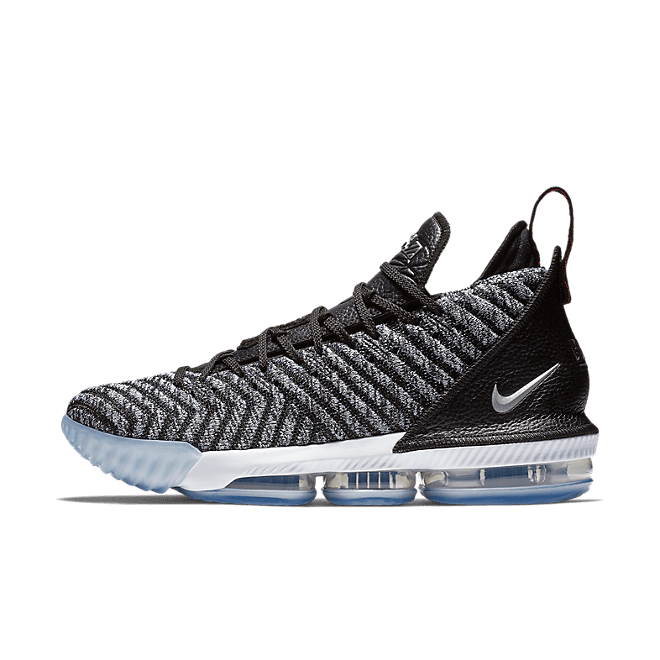 LeBron 16 