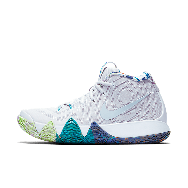 Nike Kyrie 4