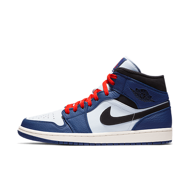 Nike Air Jordan 1 Mid SE