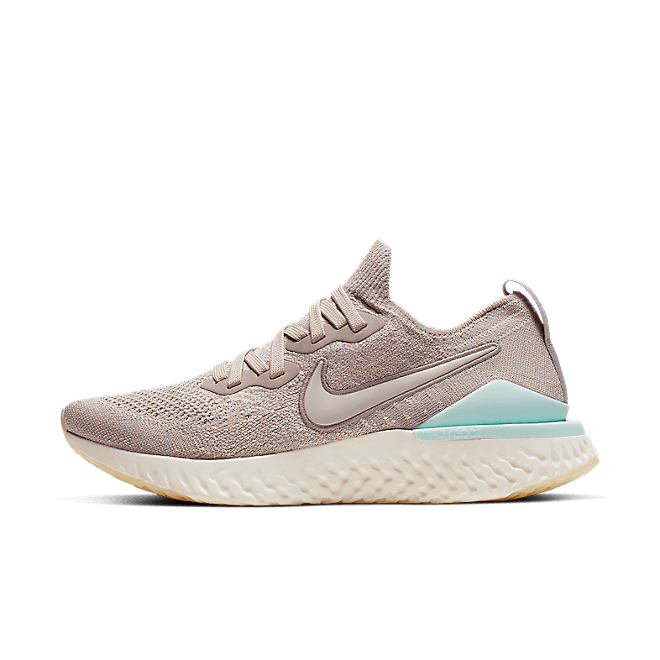 Nike Epic React Flyknit 2 