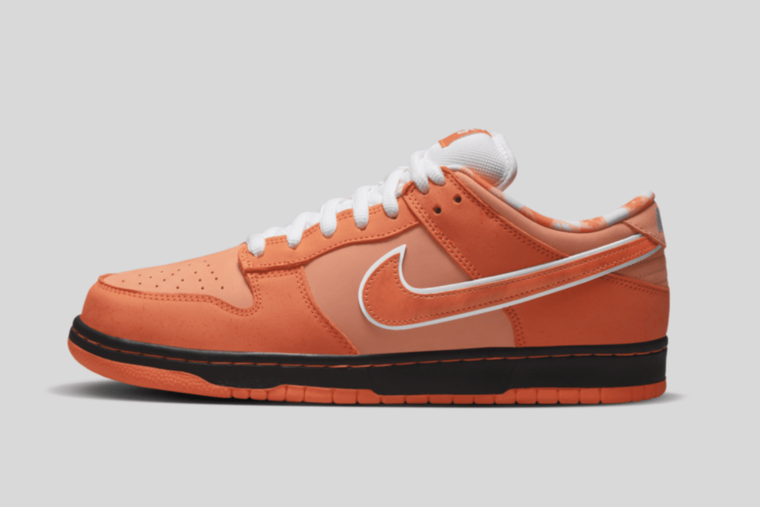 Release Reminder: der Concepts x Nike Dunk SB Low 'Orange Lobster'