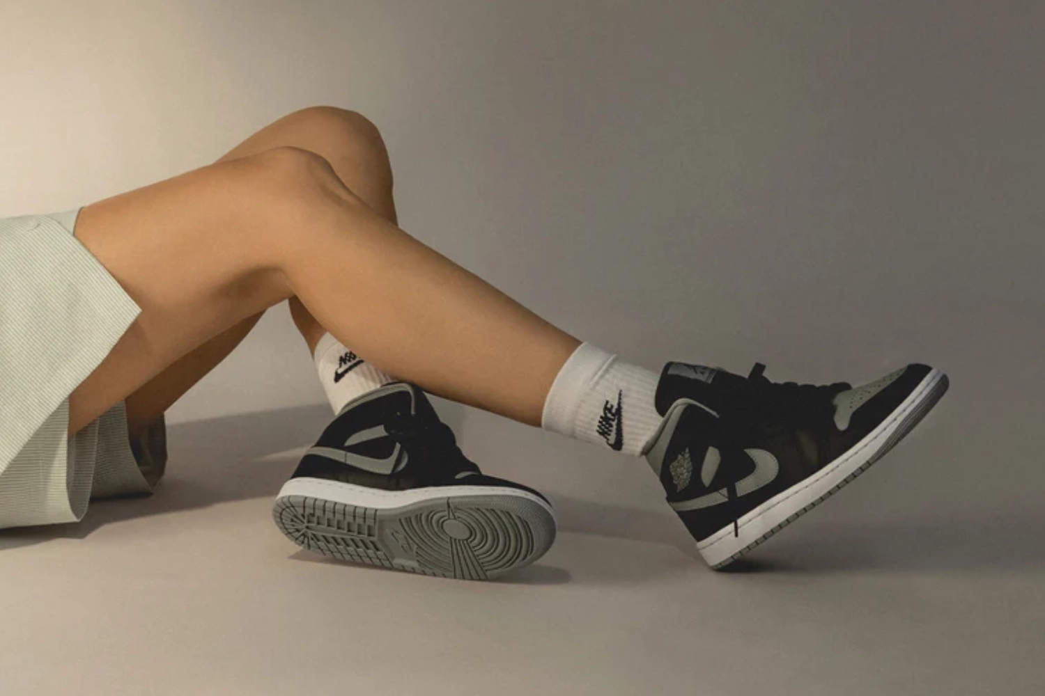 Wie style ich den Air Jordan 1 Mid?