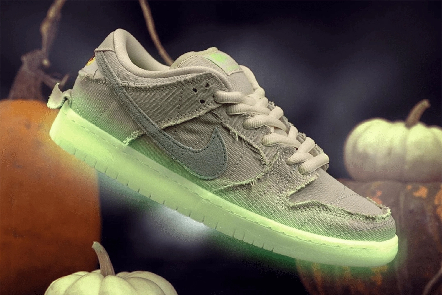 Eine Top 10 der gruseligsten Sneaker Designs für Halloween 2023