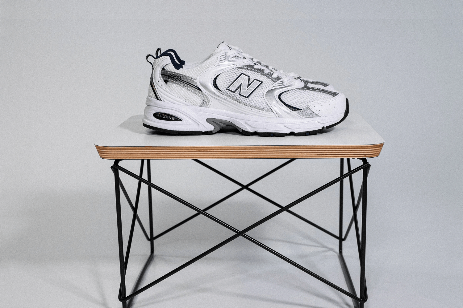 Inspirierende Damen Sneaker Trends für Herbst und Winter 2023