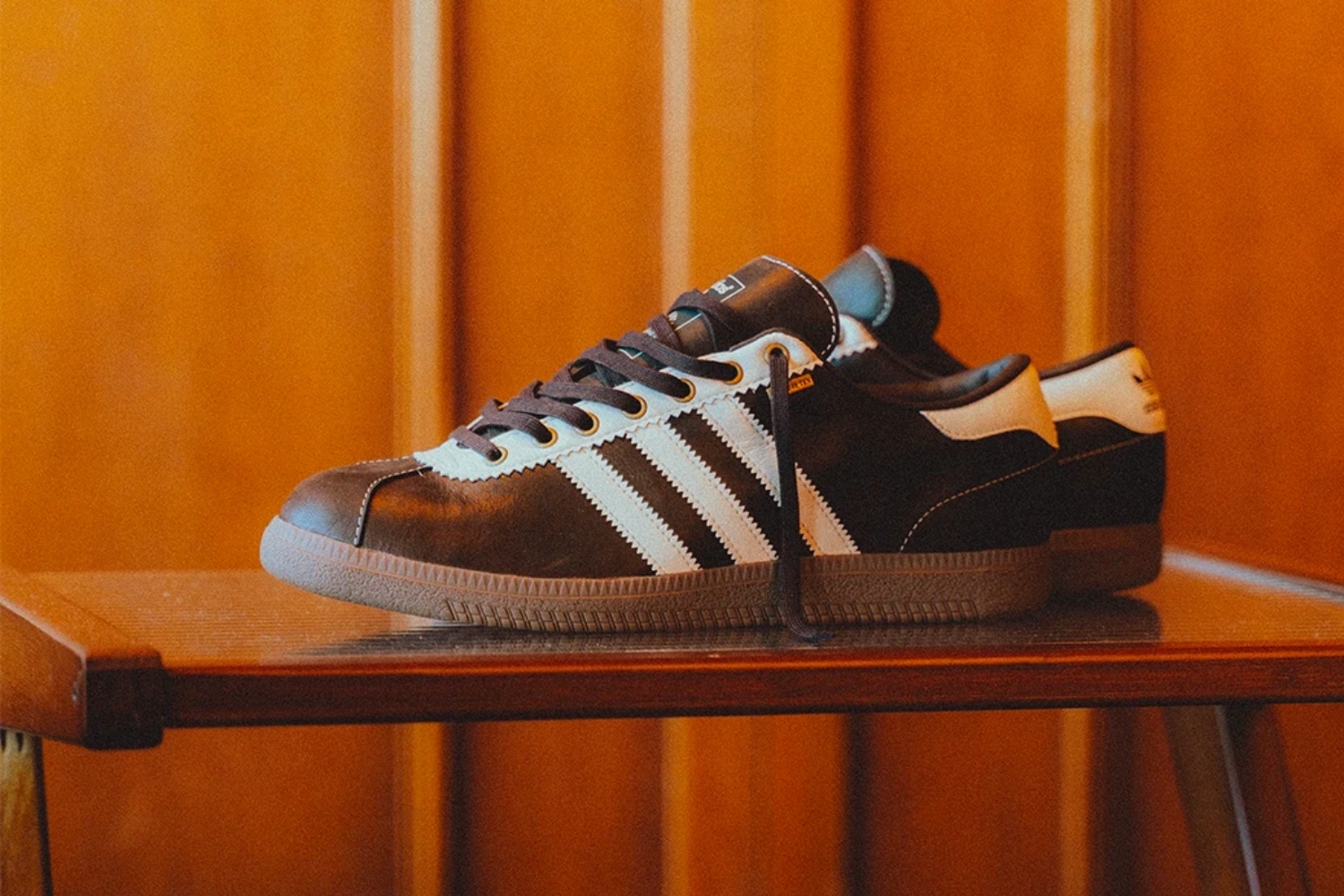 adidas veröffentlicht Bern Gore-Tex 'Dark Brown' Sneaker für das 'Wunder von Bern' Jubiläum