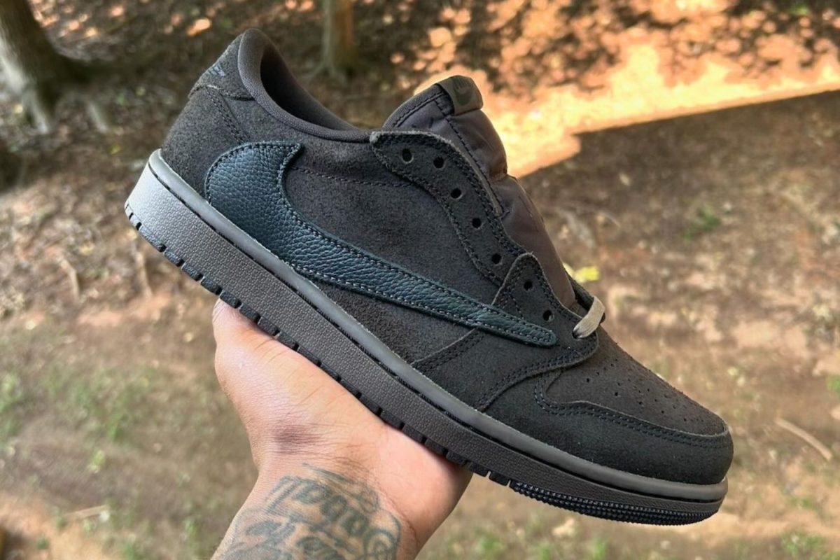 Wo kann ich den Travis Scott x Air Jordan 1 Low 'Velvet Brown' kaufen?