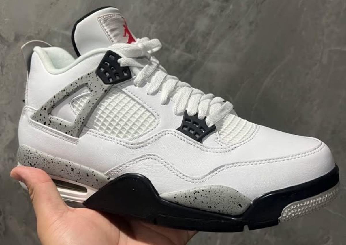 Air Jordan 4