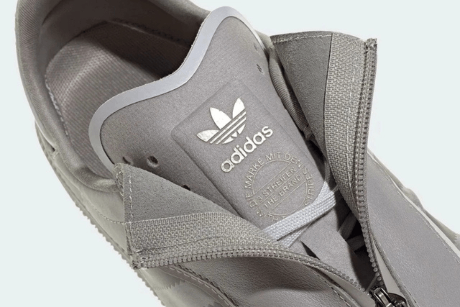 Samba goes Zip: adidas frischt den Klassiker mit Reißverschluss-Design auf