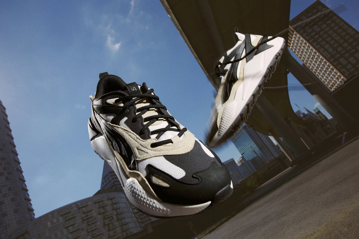 The PUMA RS X EFEKT PRM 'All Eyes On Us' in detail