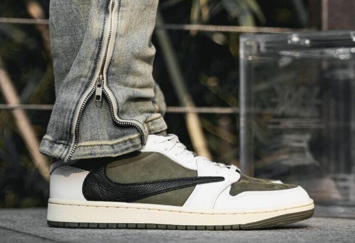 Travis Scott x Air Jordan 1 Low OG 'Reverse Olive'