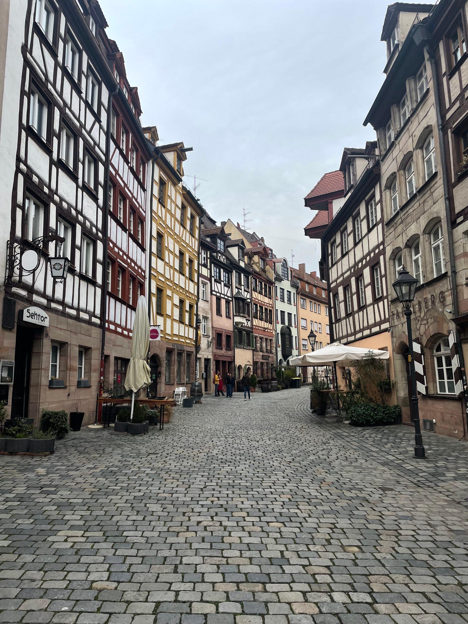 adidas World Headquarters Sneakerjagers