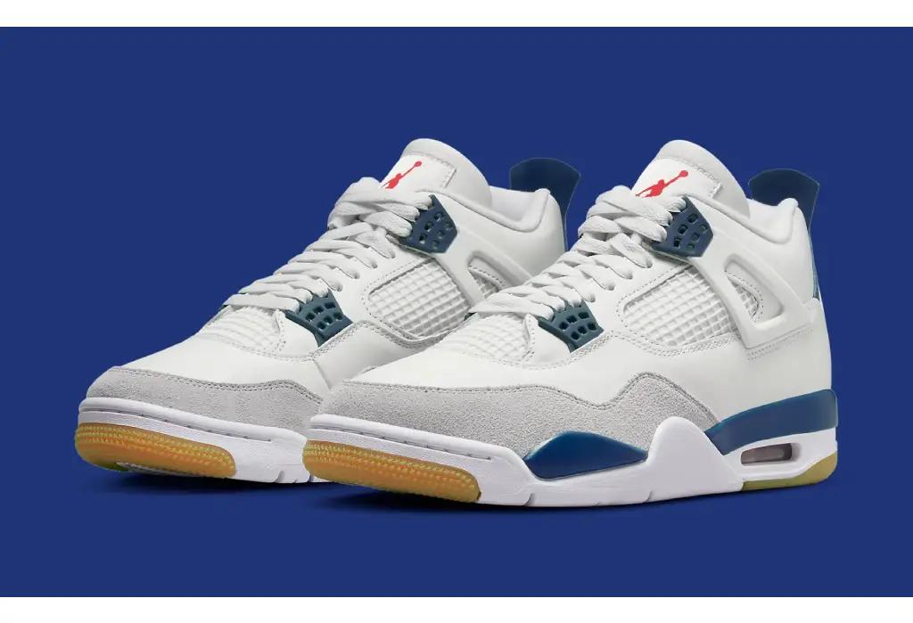 Nike SB x Air Jordan 4 'Navy'