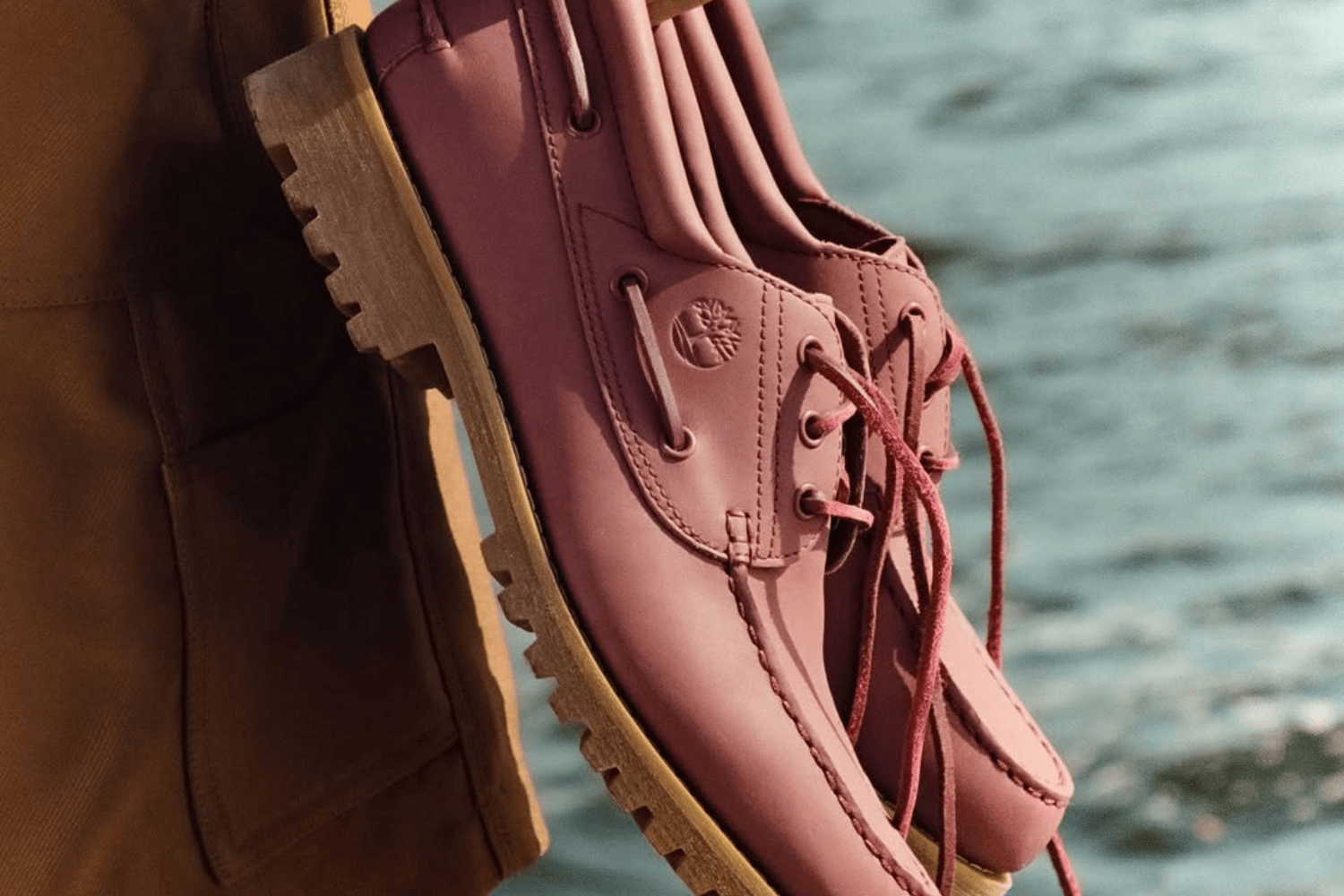 Highsnobiety x Timberland 3-Eye Lug Boot Features Reflective Leather