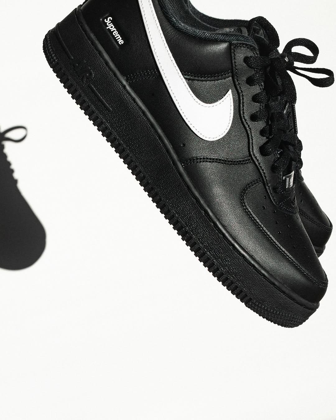 Supreme x Nike Air Force 1