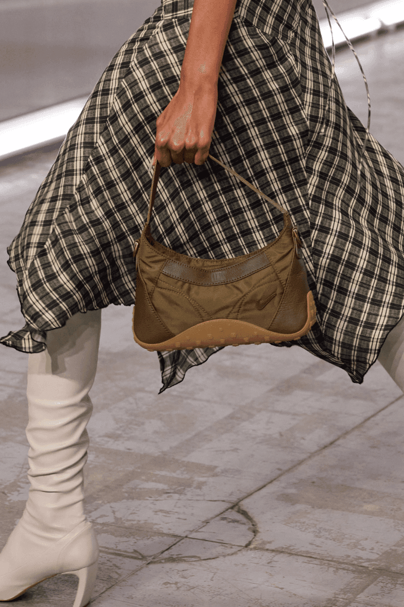 KNWLS Nike 2025 Sneakerjagers