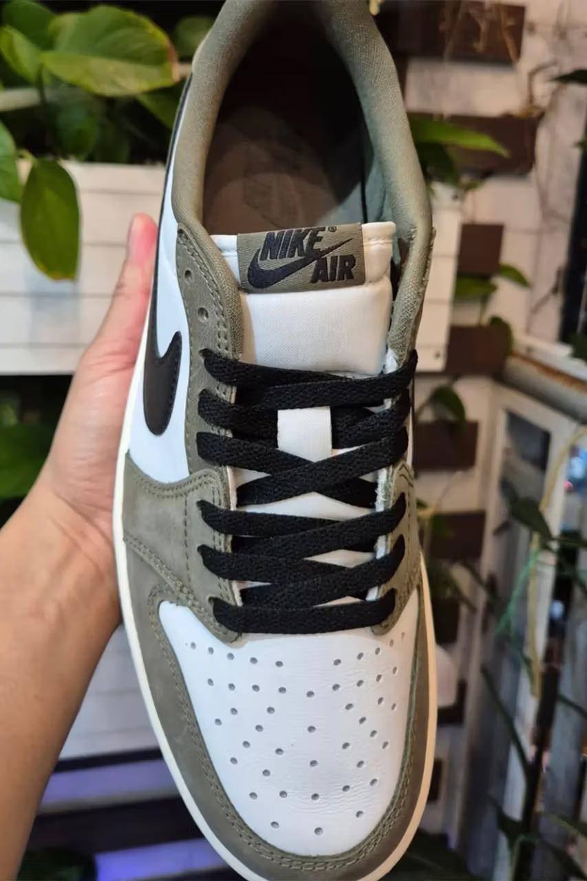 Air Jordan 1 Low OG Medium Olive