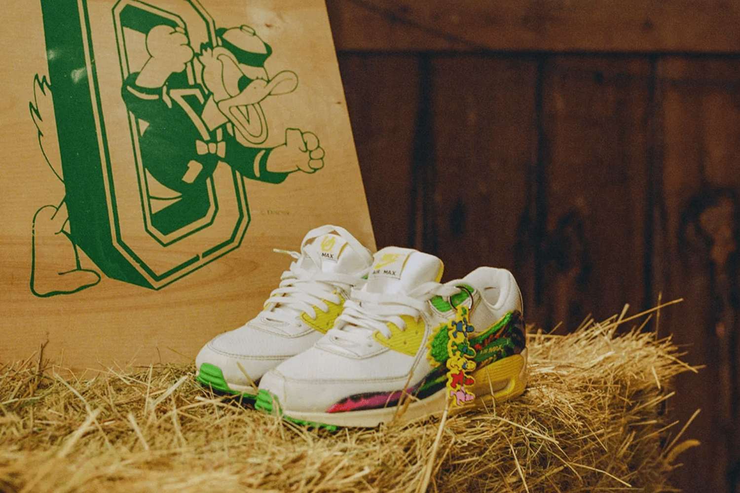 Nike and Grateful Dead Pay Tribute to the University of Oregon with an Air Max 90