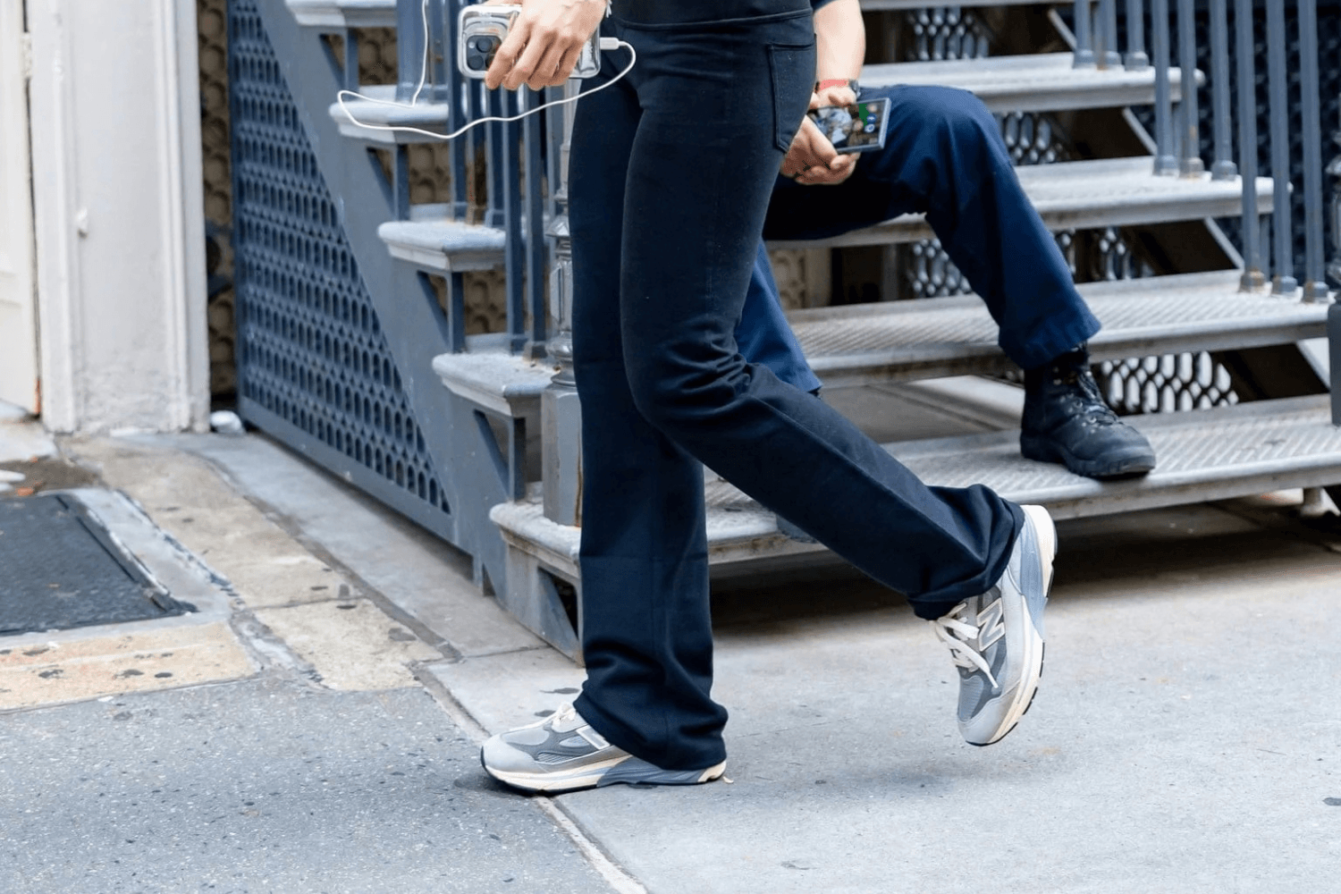 Rosalía gespot in de nog onuitgebrachte New Balance 990v7