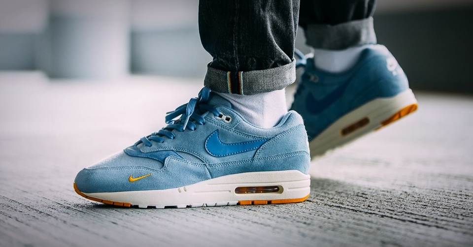 Update: Nike Air Max 1 mini-Swoosh pack
